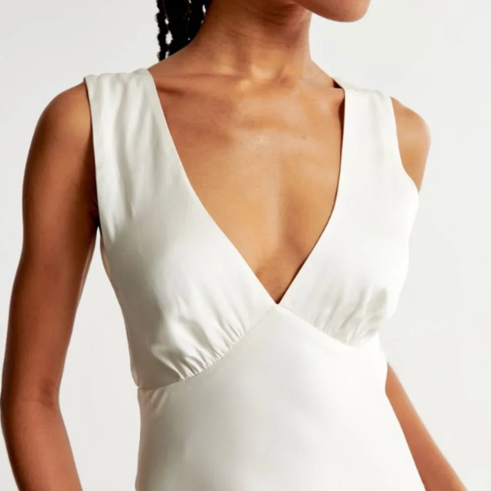 Abercrombie & Fitch Plunge Cowl Back Maxi Dress (White) - Picture 3 of 9